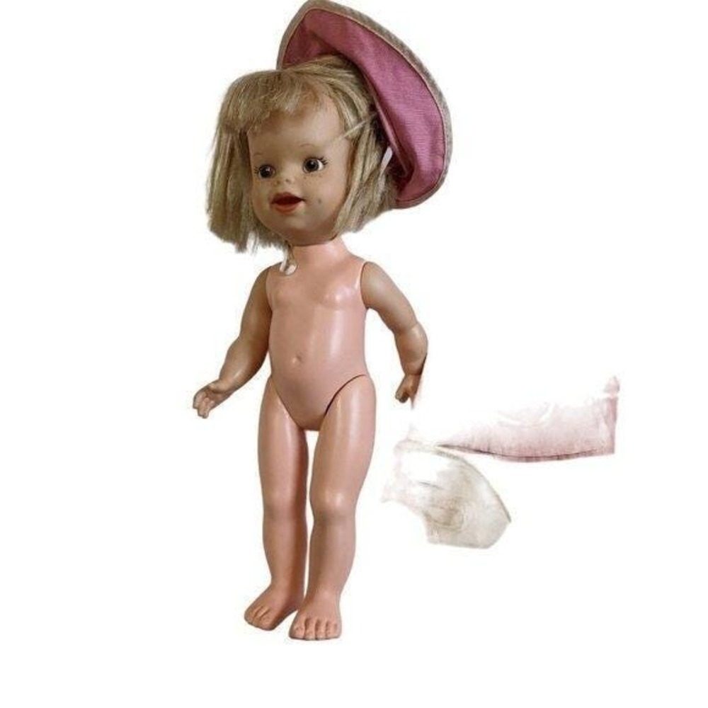 Vintage Uneeda 12 Inch Vinyl Doll Blonde Hair Freckles Pink Bonnet‎ Vest
